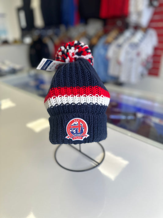 Navy bobble hat